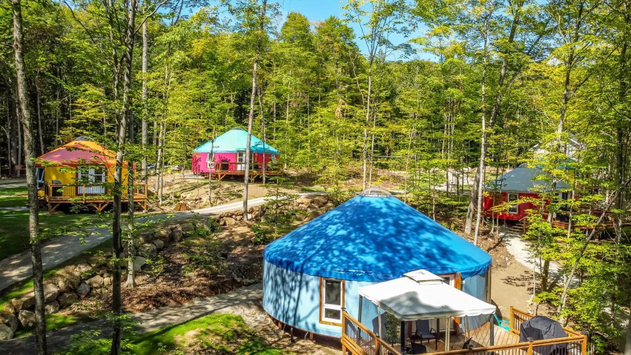 Yourtes Glamping Du Poisson Blanc Notre-Dame-du-Laus Екстер'єр фото